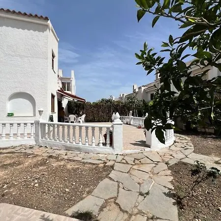 Будинок відпочинку Casa Encantadora *