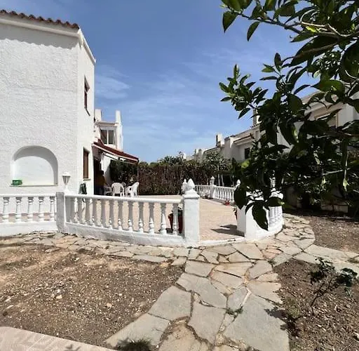 Casa de Férias Casa Encantadora *